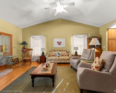 2 Bedroom 3BA 2866 ft Single Family House For Sale in Temperance, MI