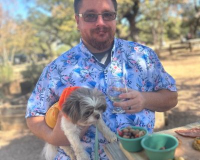 Male Seeking Room in Buda, TX