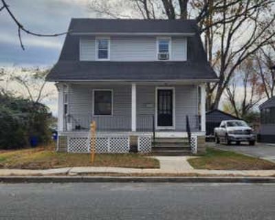2 Bedroom 1BA 1220 ft Single Family Home For Sale in WOODBURY, NJ