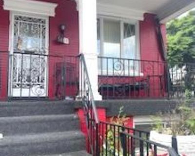 3 Bedroom 1BA 1350 ft Apartment For Rent in Philadelphia, PA