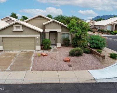 3 Bedroom 2BA 1720 ft Single Family Home For Rent in Scottsdale, AZ