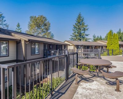 1 Bedroom 1BA Apartment For Rent in Estacada, OR