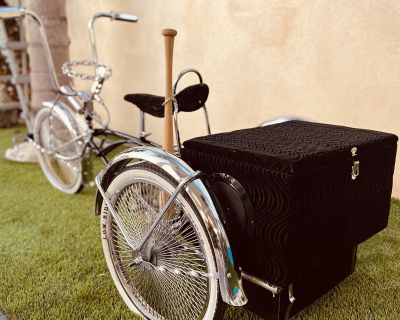 Lowrider trike with online sound system