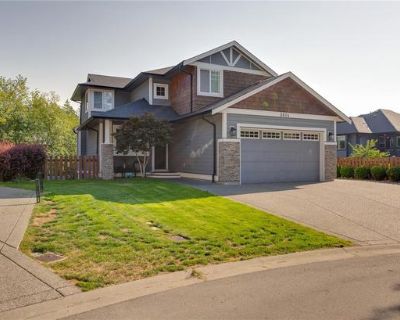 Langford Executive House