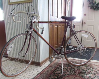 Peugot, Model P8 12-speed bicycle.