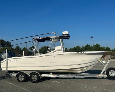 2004 Sea Pro 255 Center Console