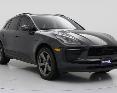 Used 2022 Porsche Macan Standard