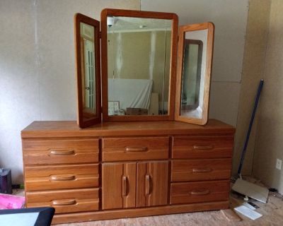 7ft wood dresser with trifold mirror $150