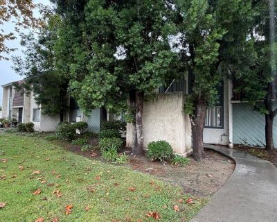 116 E Ventura Street F. Property for Rent in Santa Paula, CA for $1,800 with 2 bedrooms and 1 full bath. This 890 square foot property was built in 1979 on a lot size of 0.02.. Nice Santa Paula 2nd Level Condo with 2 bedrooms and 1 bath with a balcony off the kitchen. Has new tile floor throughout unit and kitchen has marble counter tops. Washer and Dryer included. Swimming pool is available fo...