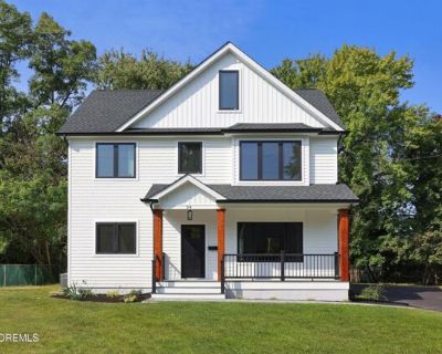 Steven Ave, Tinton Falls, Home For Sale