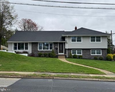 5 Bedroom 3BA 2960 ft Apartment For Rent in Haddon Heights, NJ