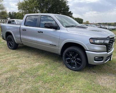 2025 Ram 1500 LARAMIE CREW CAB 4X4 6'4 BOX