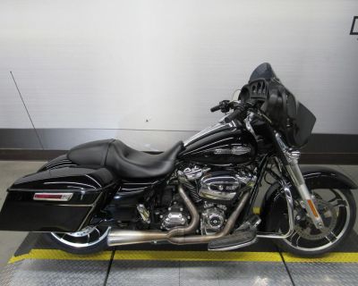 2022 Harley-Davidson FLHX - Street Glide , 2022 Harley-Davidson Street Glide The original stripped-down hot-rod bagger. THIS IS THE RIGHT BIKE FOR Features may include: Riders seeking a slammed custom look High-style in town and traveling the long road Milwaukee-Eight 107 V-Twin engine and batwing fairing MILWAUKEE-EIGHT 107 ENGINE A powerful, smooth-running engine with crisp throttle response ...