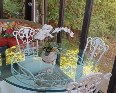 DINING TABLE AND CHAIRS