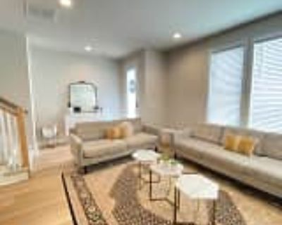 3 Bedroom 2BA 1493 ft² Pet-Friendly Apartment For Rent in Philadelphia, PA 3100 Schirra Ln #118