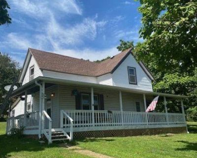 Stave Mill Rd, Cabool, Farm House For