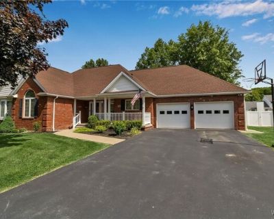 Emily Ct, Clarence, Home For Sale