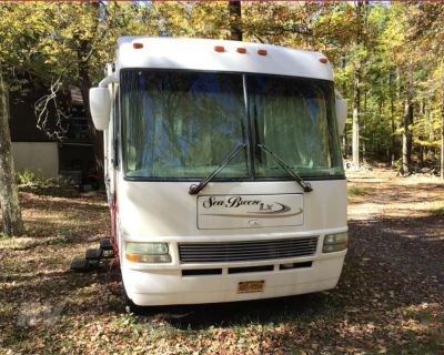 2005 National RV Sea Breeze LX 8360 For Sale In Clintondale, New York 12515