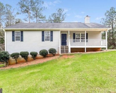 3 Bedroom 2BA Pet-Friendly House For Rent in Locust Grove, GA