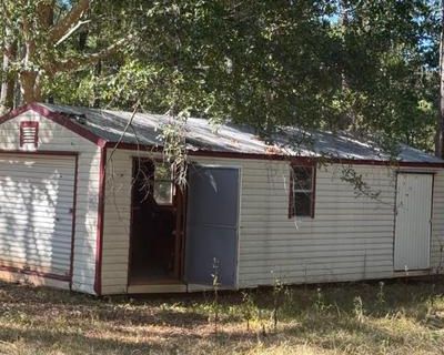 60% off Holiday Gift Giving! An Alluring Estate Sale Awaits in Newnan!