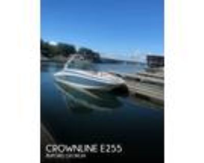 25 foot Crownline E255