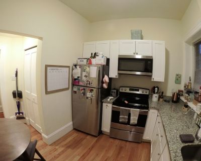 2 Bedroom 1BA 886 ft Townhouse For Rent in Brookline, MA