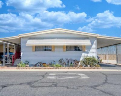 2 Bedroom 2BA 1440 ft Mobile Home For Rent in Harbor City, CA