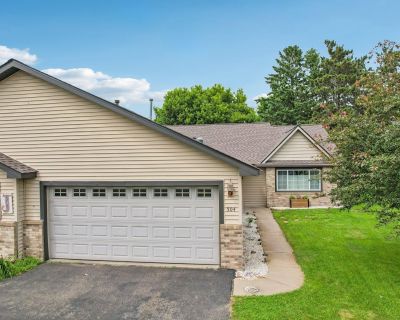3 Bedroom 2BA 1500 ft Single Family House For Sale in Hammond, WI