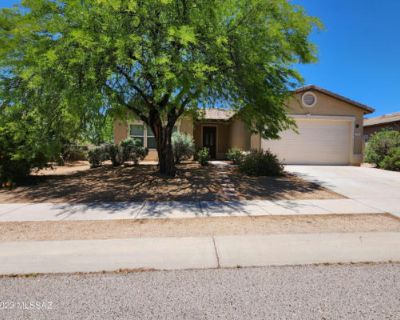 3 Bedroom 2BA 2045 ft Single Family Home For Sale in Tucson, AZ