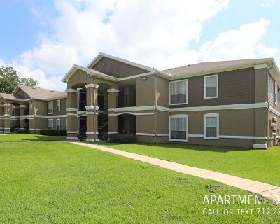 3 Bedroom 2BA 1091 ft Apartment For Rent in Lake Jackson, TX