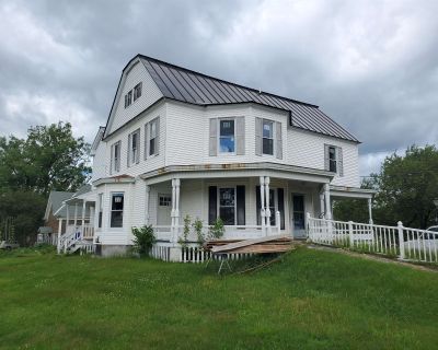 1 Bedroom 1BA 500 ft Apartment For Rent in Canaan, NH