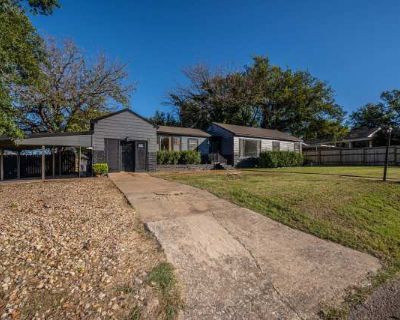 Home For Rent in SW Ardmore!. image_url. 3 Bedroom. 2 Bathroom. 1341 ft