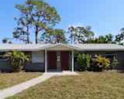 2 Bedroom 1BA 727 ft² Pet-Friendly House For Rent in Englewood, FL 350 N Elm St unit 8