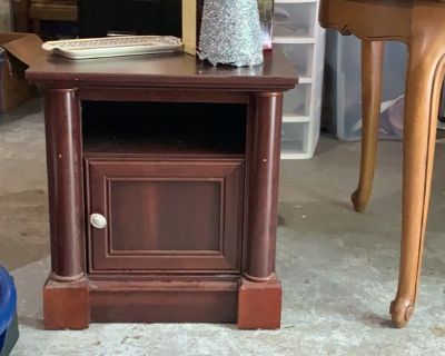 End table