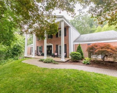 4 Bedroom 3BA 3916 ft Furnished House For Rent in Middletown, CT