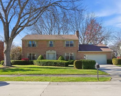 4 Bedroom 2BA 4087 ft Single Family House For Sale in Fort Wayne, IN