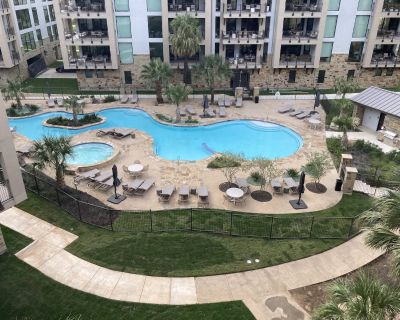 2 Bedroom 2BA Condo Vacation Rental in The Waters Condo Building 2 - Tranquil Shores,...