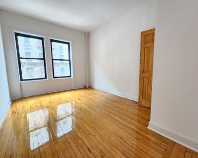 4 Bedroom 1BA Condo For Rent in Manhattan, NY