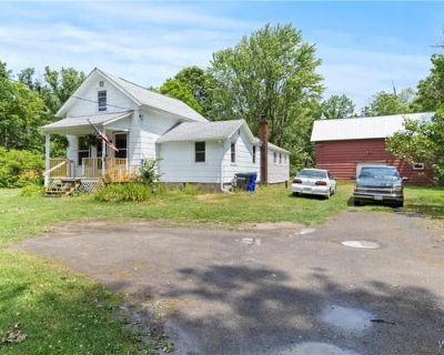 3 Bedroom 1BA 1195 ft Single Family Home For Sale in MEDINA, NY