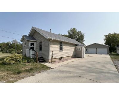 2 Bedroom 1BA 1172 ft² Residential For Sale in Ventura, IA