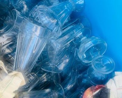 Yard sale- Crafters & Sewers