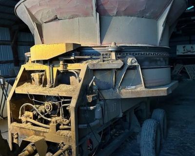 Hay Buster H1100 hay grinder.