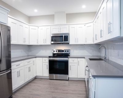 1 Bedroom 1BA 955 ft Pet-Friendly Apartment For Rent in Newburgh, NY