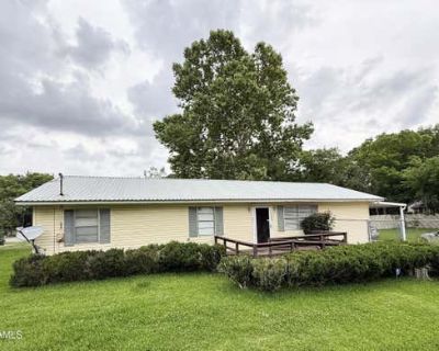 3 Bedroom 2BA 1430 ft Single Family Home For Sale in EUNICE, LA