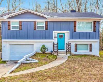 4 Bedroom 2BA House Vacation Rental in Cornell Comfort , Atlanta, GA