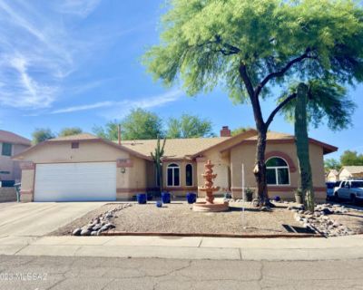 4 Bedroom 2BA 1618 ft Single Family Home For Sale in Tucson, AZ