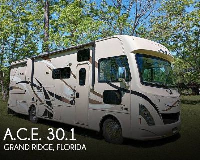 2017 Thor Motor Coach 30.1 For Sale by Dealer in Grand Ridge, Florida