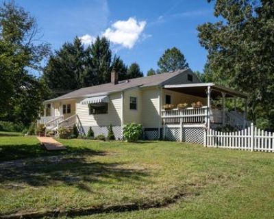 3 Bedroom 1BA 1092 ft Single Family House For Sale in King George, VA