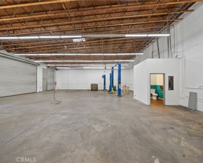 2963 ft Commercial Property For Rent in Rowland Heights, CA