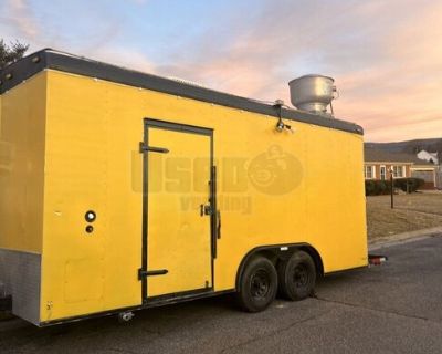 Versatile - 2014 18'  Kitchen Food Trailer | Food Concession Trailer